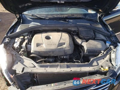 Zdjęcie 11 z 11 samochodu: 2017 VOLVO XC60 T6 DYNAMIC VIN:YV449MRR5H2069084 - miniatura