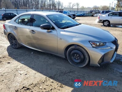 Czwarte zdjęcie samochodu z boku: 2017 LEXUS IS 300 BASE VIN:JTHCM1D25H5020843 - miniatura