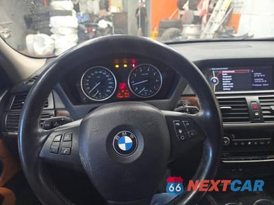 Zdjęcie 9 z 10 samochodu: 2010 BMW X5 XDRIVE48I VIN:5UXFE8C52AL311204 - miniatura