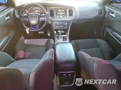 Zdjęcie 8 z 12 samochodu: 2019 DODGE CHARGER SCAT PACK VIN:2C3CDXGJ8KH726314 - miniatura