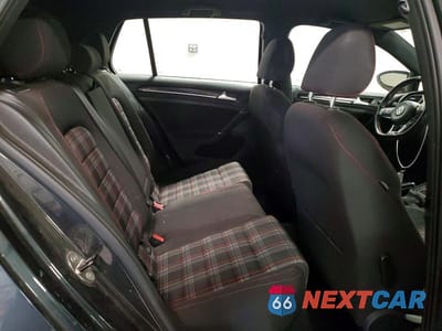 Zdjęcie 10 z 12 samochodu: 2016 VOLKSWAGEN GTI S VIN:3VW4T7AU6GM034001 - miniatura