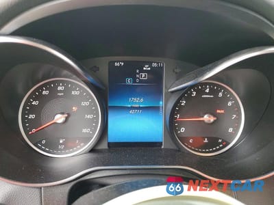 Zdjęcie 9 z 13 samochodu: 2022 MERCEDES-BENZ GLC 300 VIN:W1N0G8DBXNV372003 - miniatura