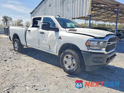 Czwarte zdjęcie samochodu z boku: 2024 RAM 3500 TRADESMAN VIN:3C63R3CL3RG137654 - miniatura