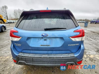 Zdjęcie 6 z 12 samochodu: 2019 SUBARU FORESTER PREMIUM VIN:JF2SKAGC1KH476773 - miniatura