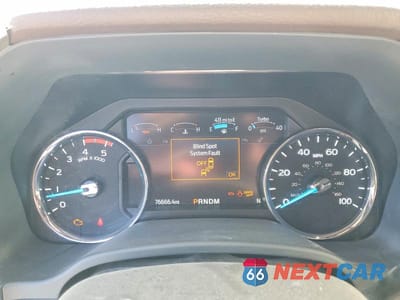 Zdjęcie 9 z 11 samochodu: 2022 FORD F450 SUPER DUTY VIN:1FT8W4DT1NEF54008 - miniatura