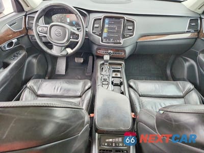 Zdjęcie 8 z 12 samochodu: 2017 VOLVO XC90 T6 VIN:YV4A22PK2H1147425 - miniatura