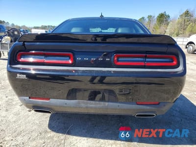 Zdjęcie 6 z 11 samochodu: 2016 DODGE CHALLENGER SXT VIN:2C3CDZAG2GH289751 - miniatura