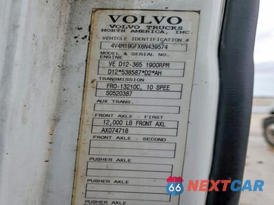 Zdjęcie 10 z 10 samochodu: 2006 VOLVO VN VNM VIN:4V4M19GFX6N439574 - miniatura