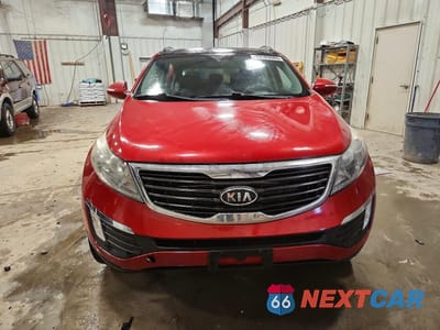 Piąte zdjęcie samochodu w środku: 2011 KIA SPORTAGE EX VIN:KNDPC3A23B7034788 - miniatura