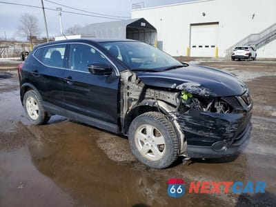 Czwarte zdjęcie samochodu z boku: 2018 NISS QASHQAI VIN:JN1BJ1CP1JW160975 - miniatura