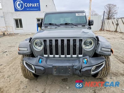Piąte zdjęcie samochodu w środku: 2023 JEEP WRANGLER SAHARA 4XE VIN:1C4JJXP60PW699061 - miniatura
