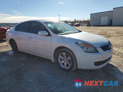 Czwarte zdjęcie samochodu z boku: 2008 NISS ALTIMA VIN:1N4AL21E68C283814 - miniatura