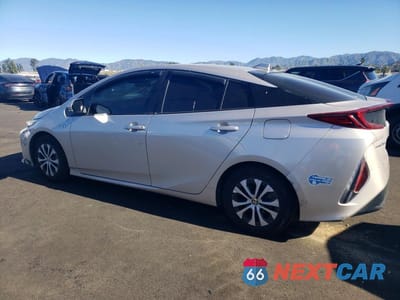 Drugie zdjęcie samochodu z przodu: 2021 TOYOTA PRIUS PRIME XLE VIN:JTDKAMFP8M3183816 - miniatura