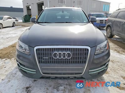 Piąte zdjęcie samochodu w środku: 2012 AUDI Q5 PREMIUM PLUS VIN:WA1VFCFPXCA105244 - miniatura