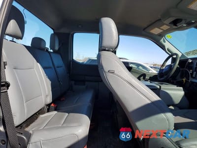 Zdjęcie 10 z 12 samochodu: 2024 FORD F250 SUPER DUTY VIN:1FT7X2BA7REC59726 - miniatura