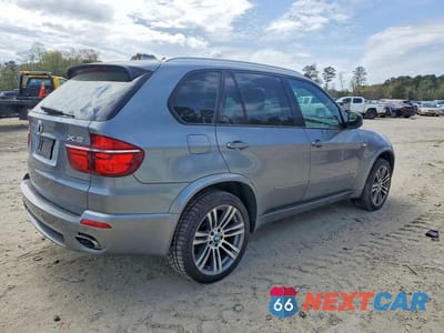 Trzecie zdjęcie samochodu z tyłu: 2013 BMW X5 XDRIVE35I VIN:5UXZV4C58D0B20398 - miniatura