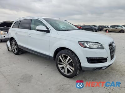 Czwarte zdjęcie samochodu z boku: 2013 AUDI Q7 PREMIUM PLUS VIN:WA1LGAFE2DD007638 - miniatura