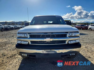 Piąte zdjęcie samochodu w środku: 2000 CHEVROLET TAHOE K1500 VIN:1GNEK13T2YJ196967 - miniatura