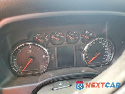 Zdjęcie 9 z 12 samochodu: 2018 CHEVROLET SILVERADO K2500 HEAVY DUTY VIN:1GC1KUEG5JF240610 - miniatura