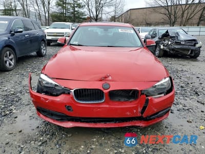 Piąte zdjęcie samochodu w środku: 2017 BMW 320 XI VIN:WBA8E5G57HNU41722 - miniatura