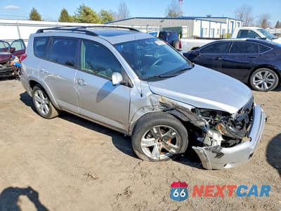 Czwarte zdjęcie samochodu z boku: 2007 TOYOTA RAV4 SPORT VIN:JTMBK32V376025804 - miniatura