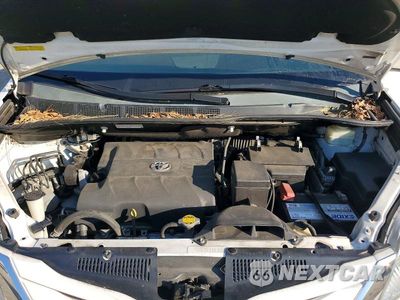 Zdjęcie 12 z 12 samochodu: 2015 TOYOTA SIENNA LE 8-PASSENGER VIN:5TDKK3DC4FS665501 - miniatura