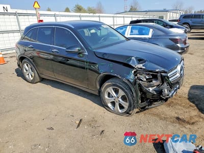 Czwarte zdjęcie samochodu z boku: 2016 MERCEDES-BENZ GLC 300 4MATIC VIN:WDC0G4KBXGF113067 - miniatura