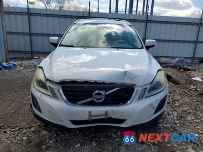 Piąte zdjęcie samochodu w środku: 2013 VOLVO XC60 T6 VIN:YV4902DZ9D2416504 - miniatura