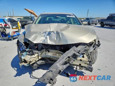 Piąte zdjęcie samochodu w środku: 2010 FORD TAURUS SEL VIN:1FAHP2HWXAG132605 - miniatura