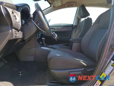 Zdjęcie 7 z 12 samochodu: 2017 TOYOTA COROLLA LE VIN:5YFBURHE3HP703997 - miniatura