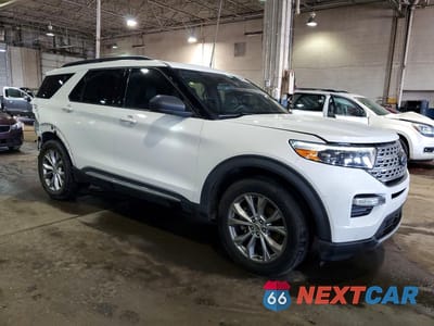 Czwarte zdjęcie samochodu z boku: 2020 FORD EXPLORER XLT VIN:1FMSK8DH9LGA42921 - miniatura