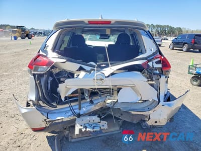 Zdjęcie 6 z 13 samochodu: 2019 NISSAN ROGUE SV VIN:KNMAT2MT2KP526782 - miniatura