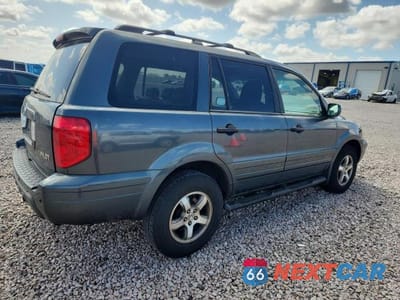 Trzecie zdjęcie samochodu z tyłu: 2005 HONDA PILOT EXL VIN:5FNYF18655B048408 - miniatura
