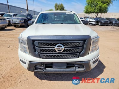 Piąte zdjęcie samochodu w środku: 2021 NISSAN TITAN S VIN:1N6AA1EC3MN500850 - miniatura