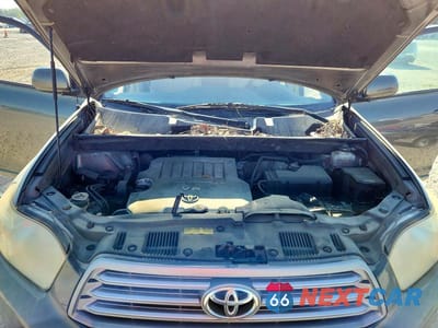 Zdjęcie 12 z 13 samochodu: 2008 TOYOTA HIGHLANDER BASE VIN:JTEDS41A782008859 - miniatura