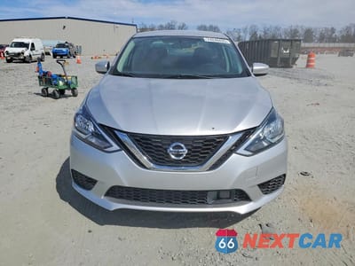 Piąte zdjęcie samochodu w środku: 2019 NISSAN SENTRA S VIN:3N1AB7AP1KY349599 - miniatura