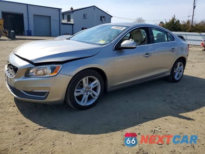 2015 VOLVO S60 PREMIER YV126MFK0F2337461 - główne zdjęcie licytacji z USA - miniatura