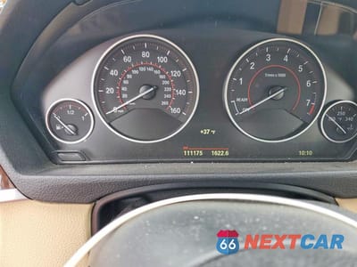 Zdjęcie 9 z 12 samochodu: 2016 BMW 328 XI SULEV VIN:WBA8E3C53GK502347 - miniatura