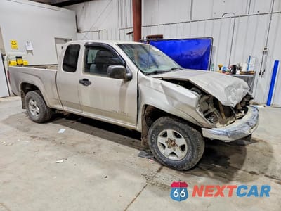 Czwarte zdjęcie samochodu z boku: 2004 GMC CANYON VIN:1GTDT196148119608 - miniatura
