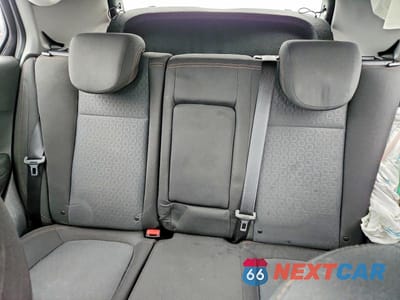 Zdjęcie 10 z 13 samochodu: 2019 CHEVROLET TRAX LS VIN:3GNCJKSB5KL213821 - miniatura