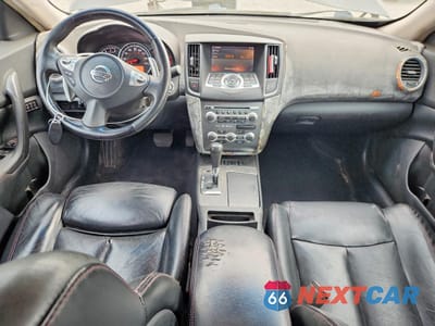 Zdjęcie 8 z 12 samochodu: 2009 NISSAN MAXIMA 3.5 S VIN:1N4AA51E29C811888 - miniatura