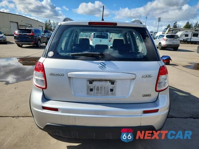 Zdjęcie 6 z 12 samochodu: 2010 SUZUKI SX4 VIN:JS2YB5A3XA6300829 - miniatura