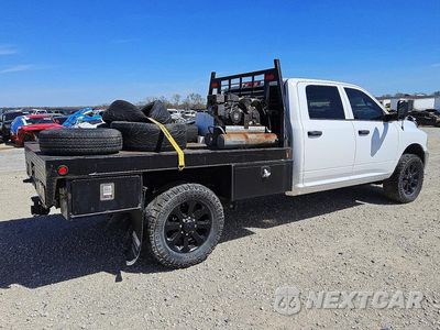 Trzecie zdjęcie samochodu z tyłu: 2015 RAM 2500 ST VIN:3C6UR5HL4FG576785 - miniatura