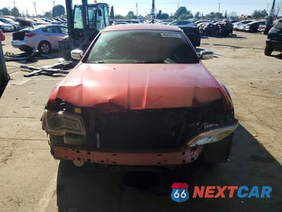 Piąte zdjęcie samochodu w środku: 2012 CHRYSLER 300 LIMITED VIN:2C3CCACG5CH249109 - miniatura