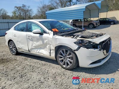 Czwarte zdjęcie samochodu z boku: 2022 MAZDA 3 PREFERRED VIN:3MZBPACLXNM311792 - miniatura