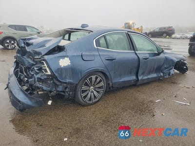 Trzecie zdjęcie samochodu z tyłu: 2019 VOLVO S60 T6 INSCRIPTION VIN:7JRA22TL5KG015721 - miniatura