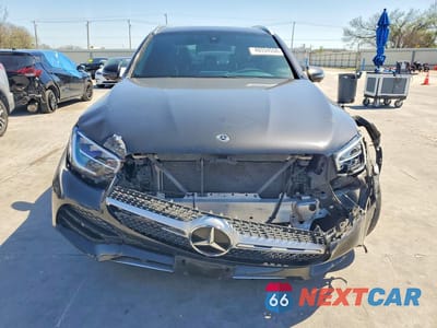 Piąte zdjęcie samochodu w środku: 2020 MERCEDES-BENZ GLC 300 VIN:W1N0G8DB1LF771258 - miniatura