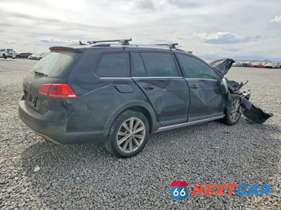 Trzecie zdjęcie samochodu z tyłu: 2017 VOLKSWAGEN GOLF ALLTRACK S VIN:3VWH17AU7HM540591 - miniatura