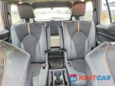 Zdjęcie 10 z 13 samochodu: 2026 TOYOTA GRAND HIGHLANDER HYBRID MAX PLATINUM VIN:5TDADAB58TS029027 - miniatura