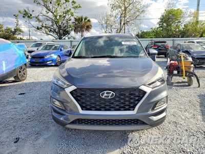 Piąte zdjęcie samochodu w środku: 2019 HYUNDAI TUCSON SPORT VIN:KM8J33AL5KU045058 - miniatura